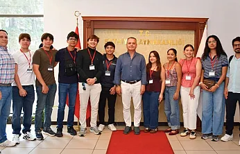 Nikaragua ve Guatemalalı genç girişimcilerden Fethiye Kaymakamı Akkaya'ya ziyaret