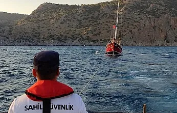 Ortaca Açıklarında Motoru Arızalanan Yat Kurtarıldı