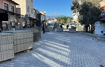 Seydikemer'de üstyapı çalışmaları aralıksız sürüyor