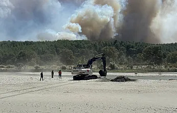 Seydikemer'de Yangına Havadan Müdahale İçin Eşen Çayı'nda Havuzlar Açılıyor