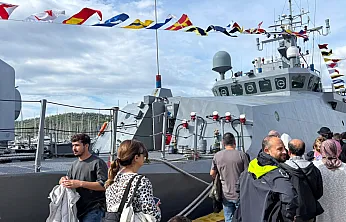 TCG Kaş Gemisi, Fethiye'de ziyaretçilerini ağırlıyor