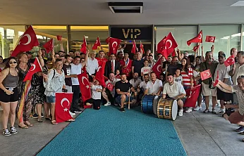 Türk kanosu adına ilke imza atan Rahmi Kaan Karahan, Muğla'da törenle karşılandı