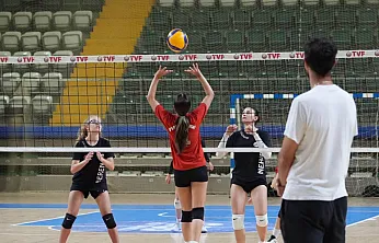 Voleybolda Muğla il karması hazırlıklarını tamamladı