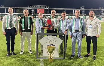 Yalıkavakspor'un Cumhurbaşkanlığı Kupası Bodrum İlçe Stadı'nda paylaşıldı