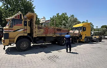 Yatağan'da zabıta ekiplerinden hurda araç operasyonu