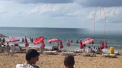 Alanya İncekum açıklarında deniz üzerinde hortum oluştu