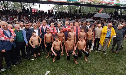 Bakan Işıkhan, Seydikemer'de 33. Geleneksel Seki Yağlı Pehlivan Güreşleri'ne katıldı