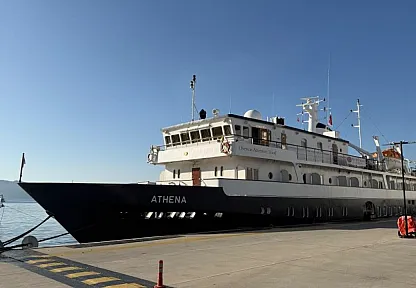 Bodrum'a üç kruvaziyer gemisiyle 650 turist geldi