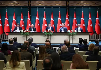 Cumhurbaşkanı Yardımcısı Yılmaz: 'Enflasyon oranının yıl sonunda yüzde 28,4 olmasını bekliyoruz'