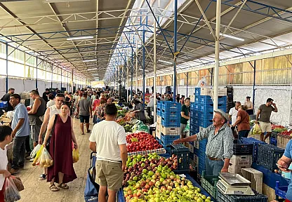 Fethiye Salı Pazarı'nda meyve ve sebzeler tezgahlarda: İşte fiyatlar