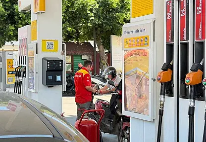 Motorine Zam Geldi: Litre Fiyatı 80 TL'yi Aştı