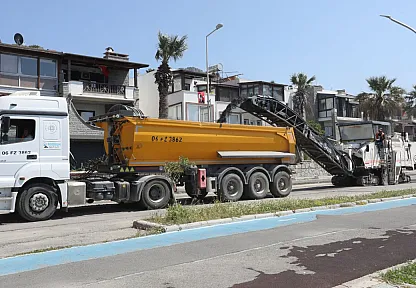 Muğla Büyükşehir 7 şantiyesiyle Muğla'nın yol ağını güçlendiriyor
