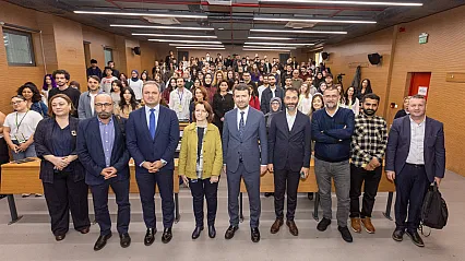 Basın İlan Kurumu Genel Müdürü Abdulkadir Çay, İstanbul Üniversitesi öğrencileriyle buluştu
