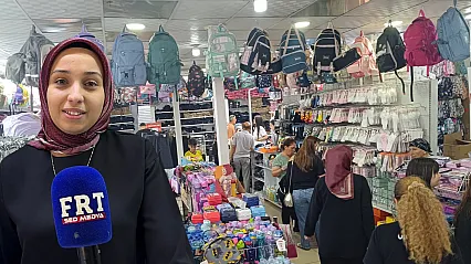 Fethiye'de okul telaşı sürerken askıda formalar öğrencileri bekliyor