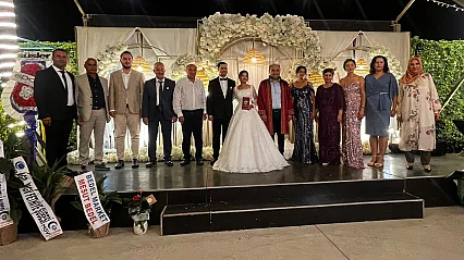 Kandönmez Ailesinin Mutlu Günü