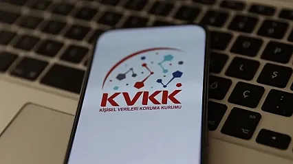 KVKK, uçakta sunulan internet hizmeti için açık rıza istenmesine ceza verdi