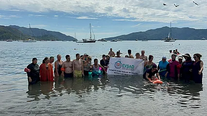 Marmaris'in en özel misafirleri 'İlk kez denizi Marmaris'te gördüler'