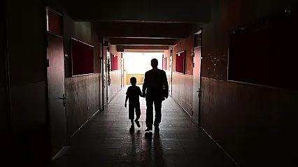 MEB öğrencilerin okula uyumunun ailelerle desteklenmesi için program hazırladı