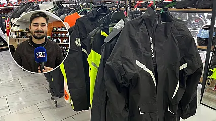Motorun Fethiye'de yağışlı havalara karşı yağmurluk seçenekleri