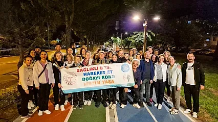 Muğla'da Sağlıkçılar, Dünya Kalp Günü'nde 'Sağlıklı Yaşam' için yürüdü