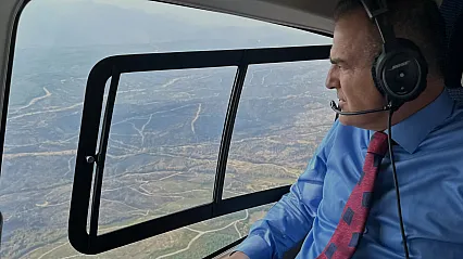 Muğla Valisi İdris Akbıyık, Fethiye ve Seydikemer'deki yangın bölgelerinde incelemelerde bulundu