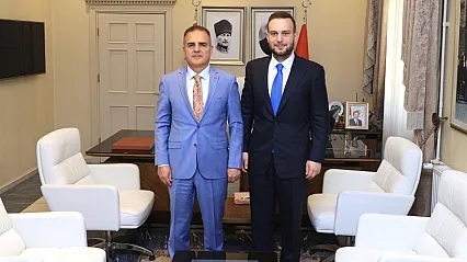 Sıfır Atık Vakfı Başkanı Ağırbaş, Muğla Valisi Akbıyık'ı ziyaret etti