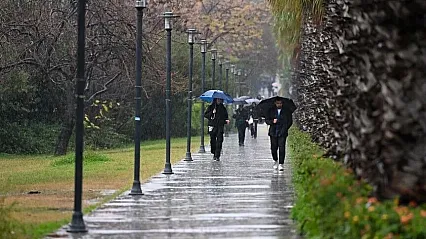 Yurdun bazı kesimleri için gök gürültülü sağanak uyarısı