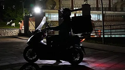 Yüz binlerce kayıtsız motokuryeye karşı sıkı denetim başlatıldı