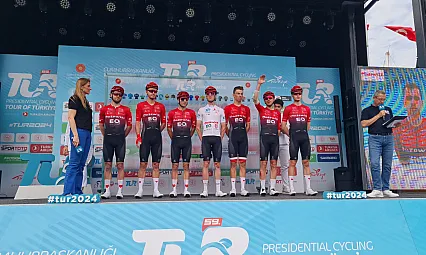 59. Cumhurbaşkanlığı Türkiye Bisiklet Turu'nda 177 kilometrelik Bodrum - Kuşadası etabı başladı