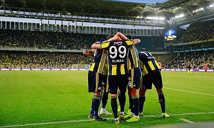 Fenerbahçe'nin FCSB maçı kamp kadrosu belli oldu
