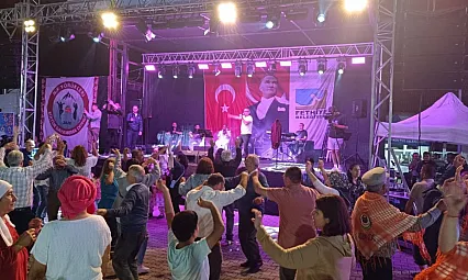 Fethiye'nin Nif Mahallesi'nde '26. Kiraz Festivali' coşkuyla tamamlandı