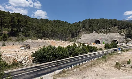 Fethiye-Seydikemer Karabel Tüneli Projesi'nde Çalışmalar Hız Kazandı