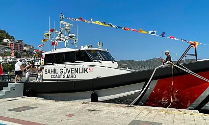 Sahil Güvenlik Botu Kabotaj Bayramı'nın 100. yılında Fethiyelilerle buluştu