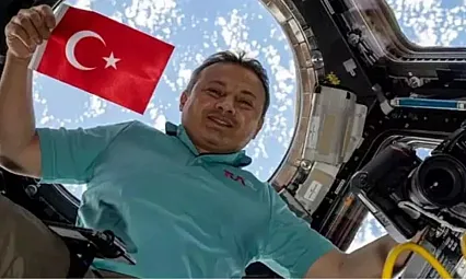 Türkiye'nin ilk astronotu Alper Gezeravcı'nın Dünya'ya dönüş yolculuğu ertelendi