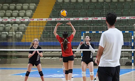 Voleybolda Muğla il karması hazırlıklarını tamamladı