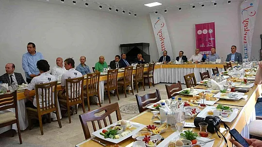 Bikecamp Bisiklet Turu Tanıtım Toplantısı Antik Kentte Gerçekleştirildi