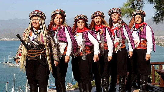 'DAĞLARIN SULTANLARI KADIN EFELER', KAHRAMAN TÜRK KADININI TEMSİL EDİYOR