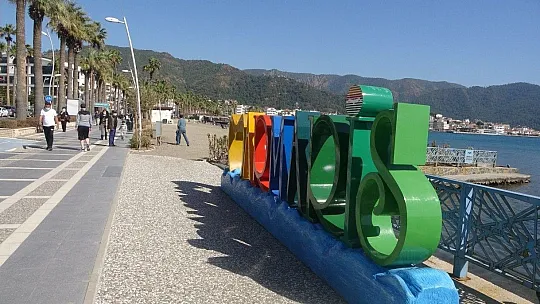 Esin ''İngilizler Muğla'ya can suyu olacak''