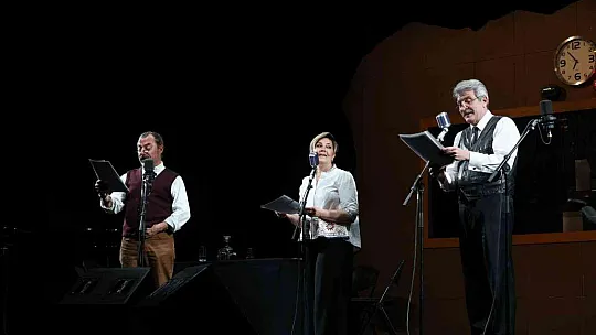 'İş Sanat Çarşamba Sahnesi' Ece Göksu konseriyle başlayacak
