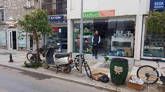 'Motosikletin sesini dinleyeceğim' dedi, üzerine binip gitti