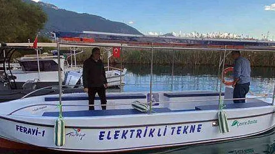 'SAKİN KENT'İN ÇEVRE DOSTU TEKNESİ SUYA İNDİ