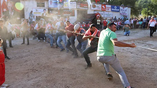 Şaban Gürsoy Yörük Oyunları Şenliğine Damga Vurdu