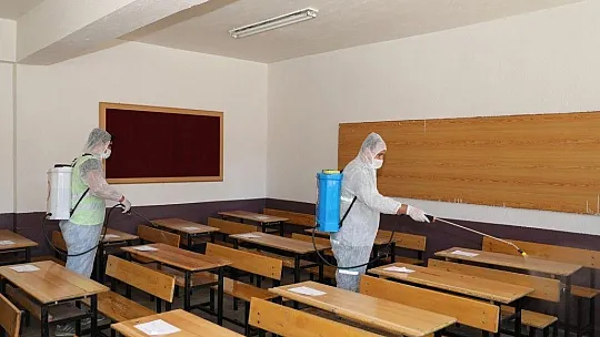 LGS öncesi okulların dezenfeksiyonları yapıldı 