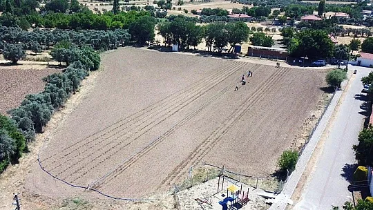 Menteşe Belediyesi 55 Bin ata tohumunu toprakla buluşturdu
