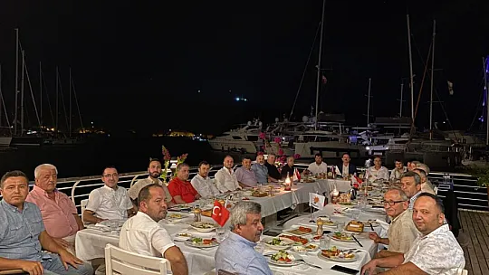 AK PARTİ FETHİYE İLÇE TEŞKİLATI 2. YILINDA BİRLİK BERABERLİK YEMEĞİNDE BULUŞTU