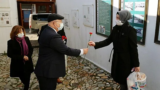 Başkan Gümüş'ten Dünya Kadınlar Günü kutlaması