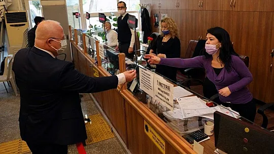 Başkan Gümüş'ten Dünya Kadınlar Günü kutlaması