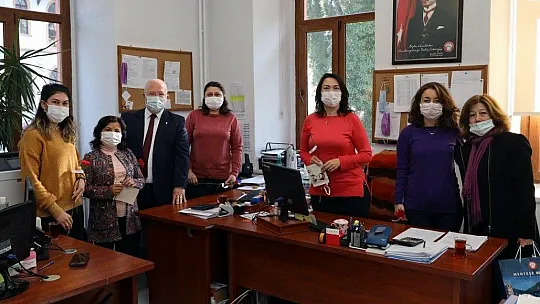 Başkan Gümüş'ten Dünya Kadınlar Günü kutlaması
