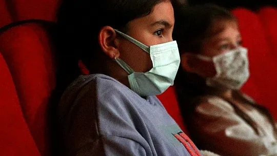 Menteşe Belediye Tiyatrosu Perdelerini Yatağanlı Çocuklar İçin Açtı