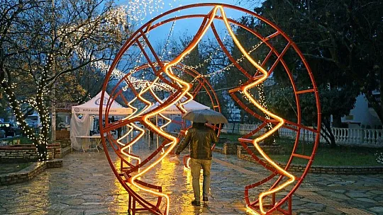 Menteşe'nin Cadde ve Sokakları Işıl Işıl